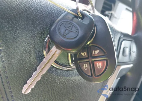 2017 Toyota Sienna Le 8 Passenger из США, поврежденный, VIN 5TDKZ3DC9HS806206